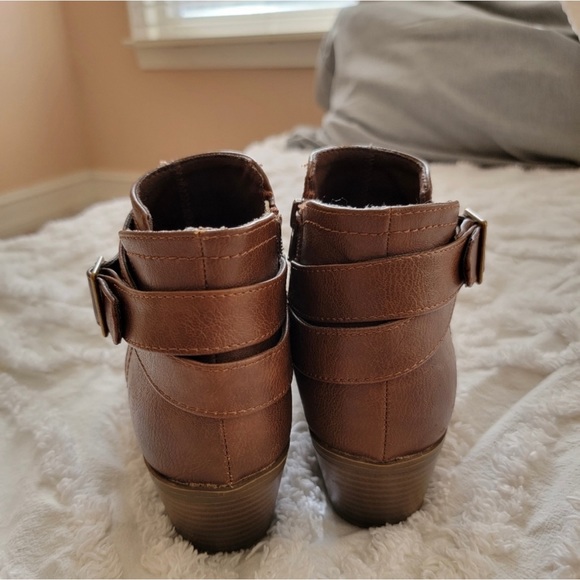 Charlotte Russe Dark Brown Low Heel Booties - Picture 10 of 11